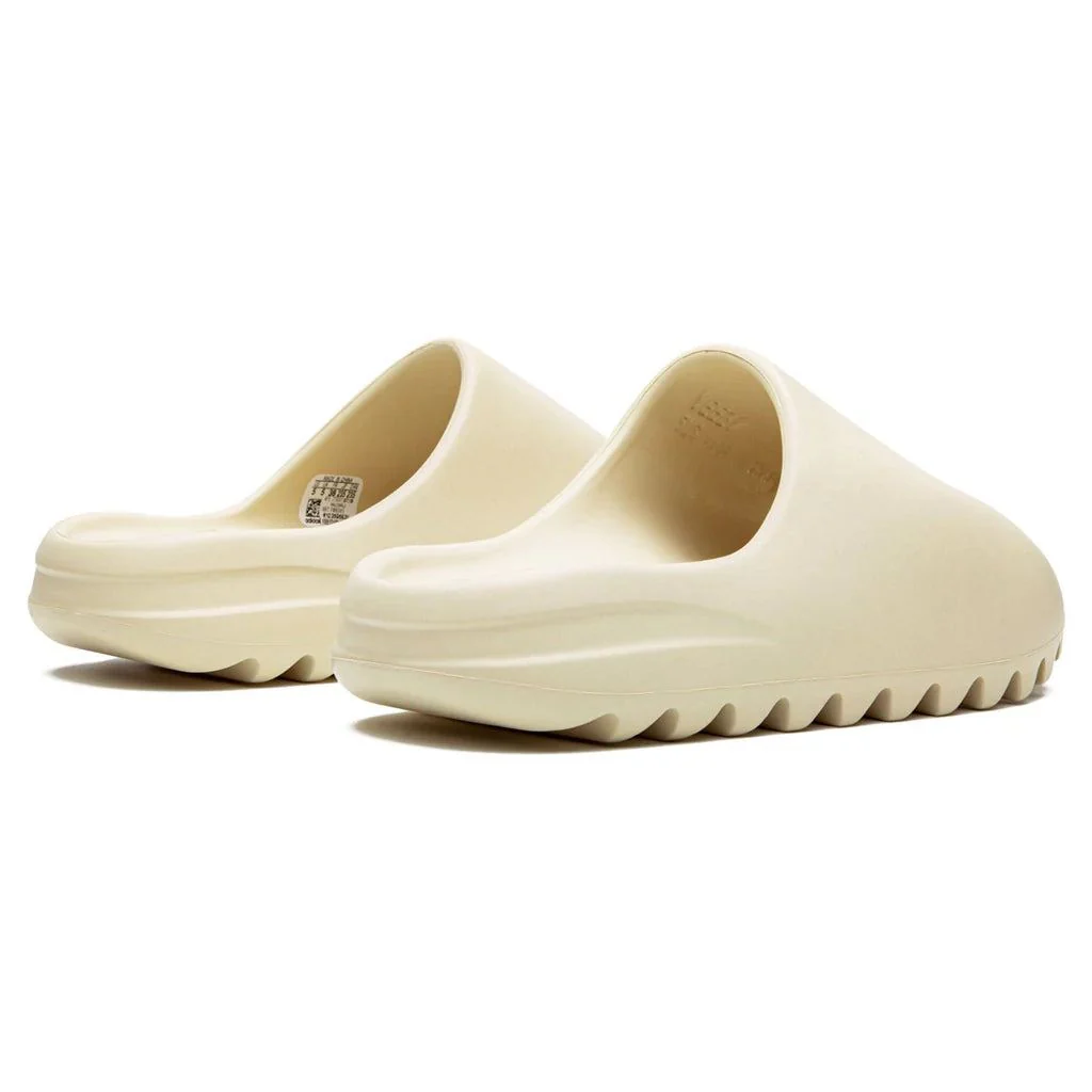 adidas Yeezy Slide Bone (2022/2023 Restock) - Image 4
