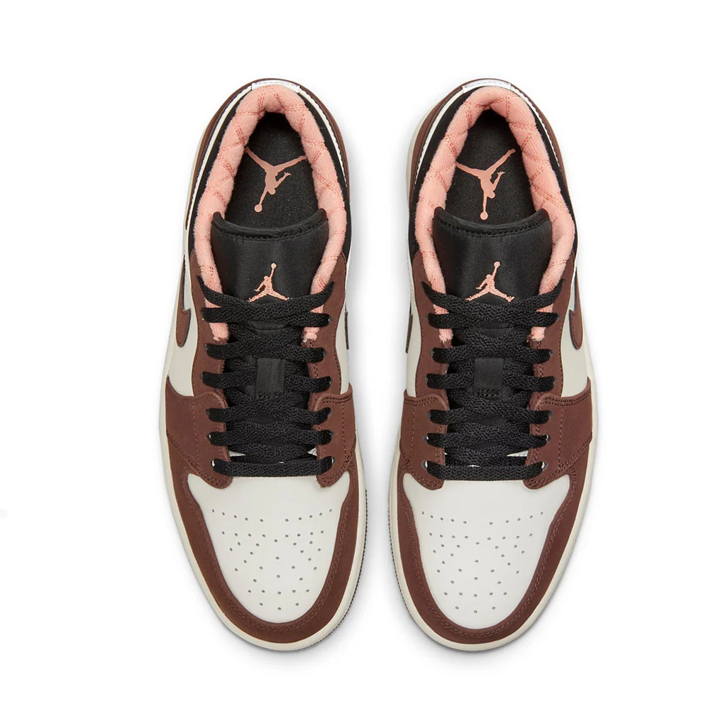 Air Jordan 1 Low Mocha - Image 4