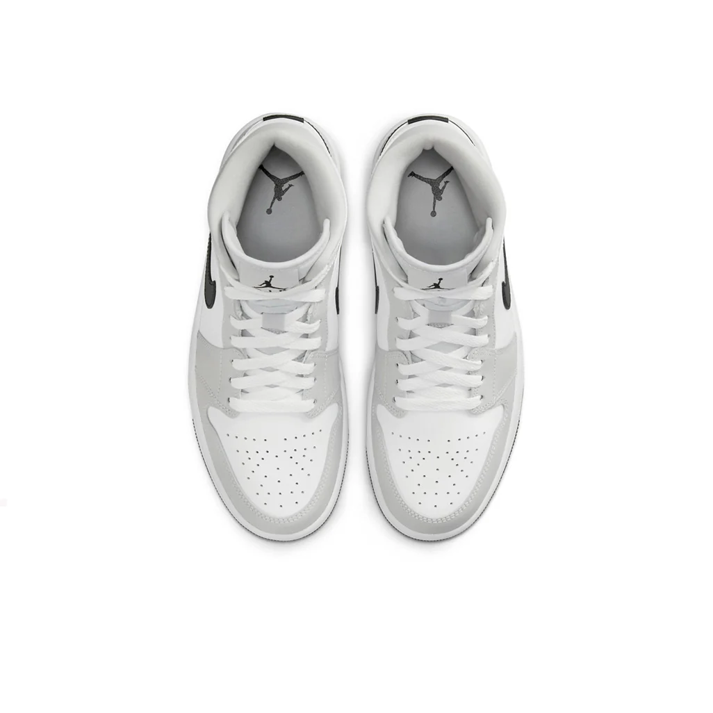 Air Jordan 1 Mid Light Smoke Grey W - Image 4