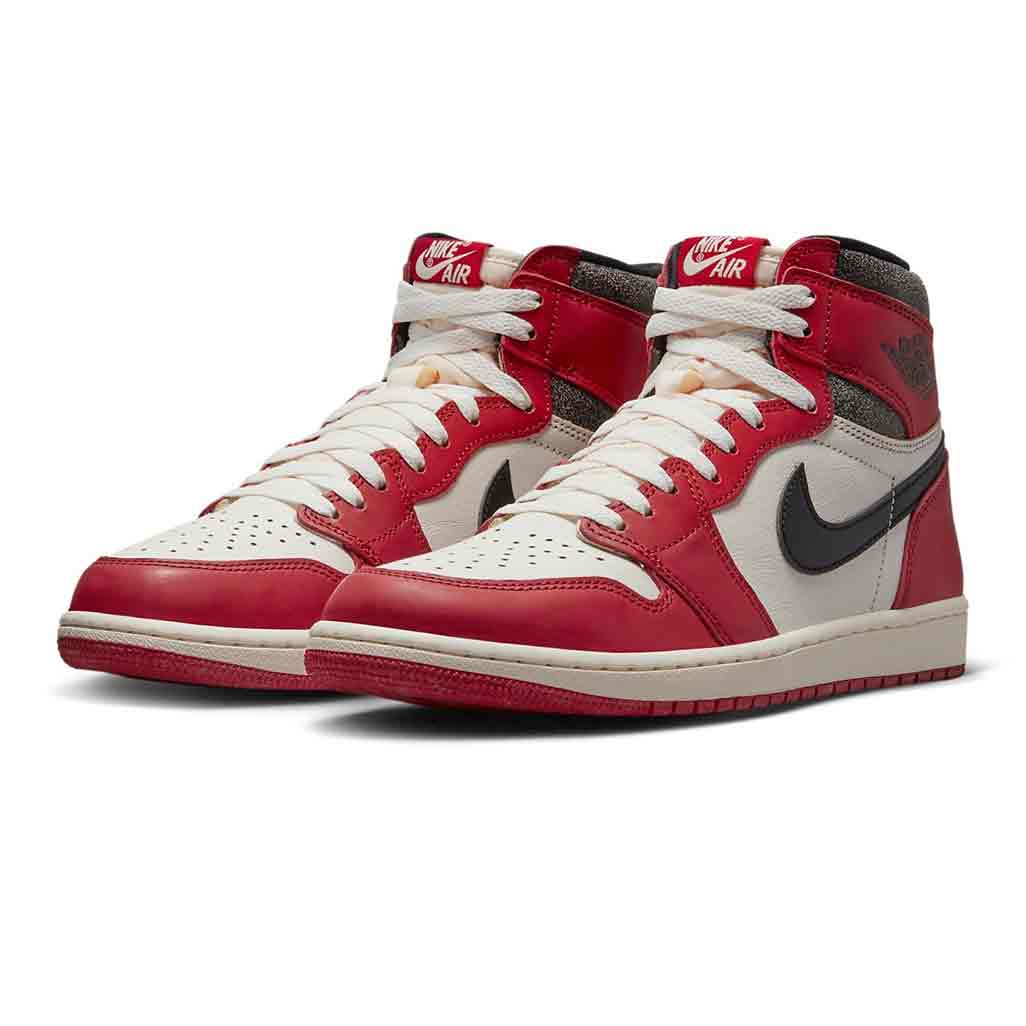 Air Jordan 1 Retro High OG 'Chicago Lost & Found' - Image 4