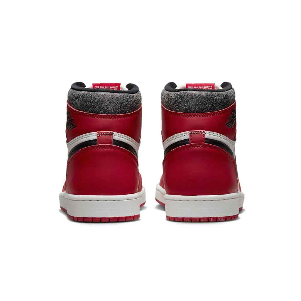 Air Jordan 1 Retro High OG 'Chicago Lost & Found' - Image 5
