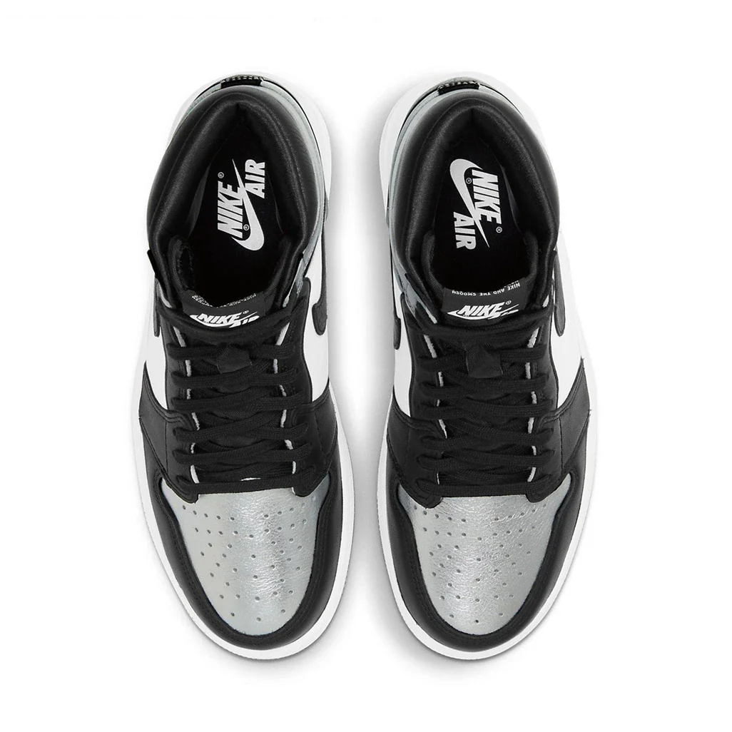 Air Jordan 1 Retro High Silver Toe W - Image 4