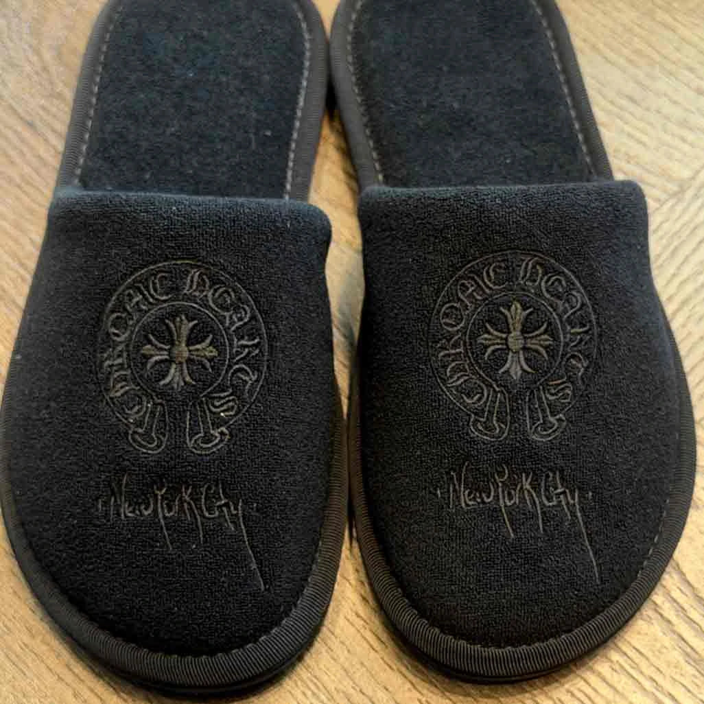 Chrome Hearts Hotel Slipper Black on Black - Image 2