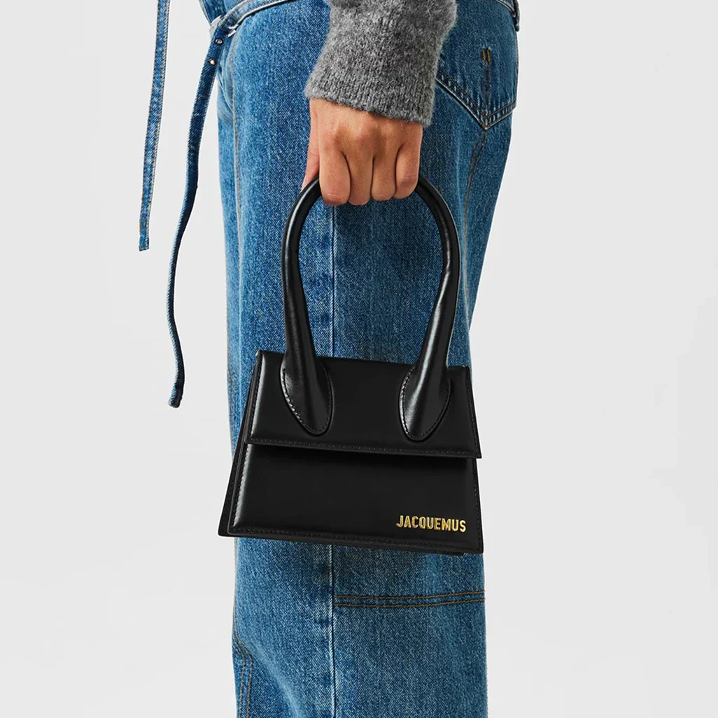 JACQUEMUS Women's Plain Leather Le Chiquito Moyen Bag - Image 4