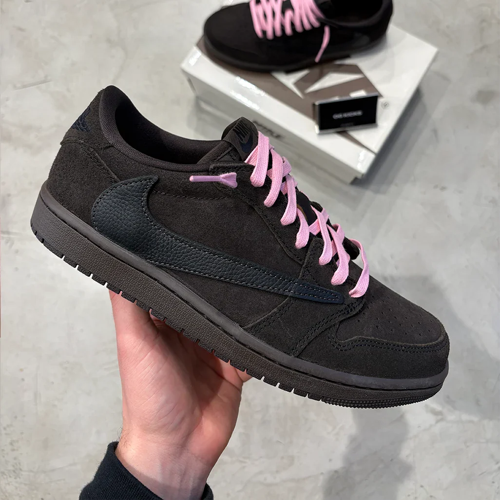 Air Jordan 1 Retro Low OG SP Travis Scott Velvet Brown - Image 5