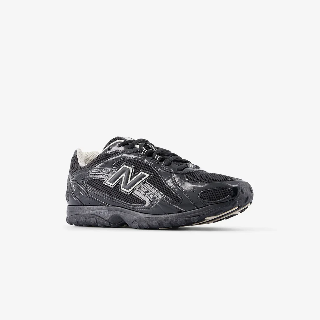 New Balance 204L Black Timberwolf - Image 2