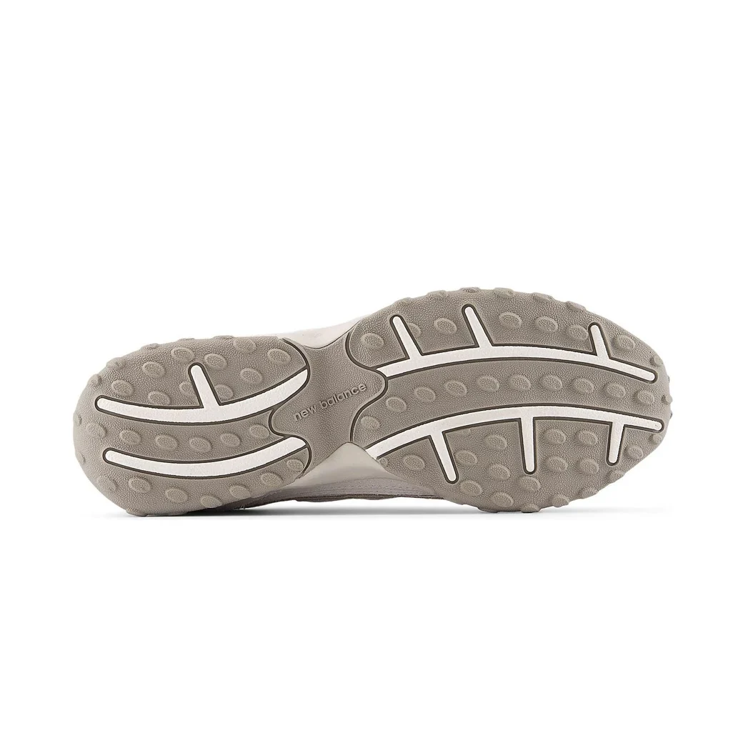 New Balance 204L Timberwolf - Image 4