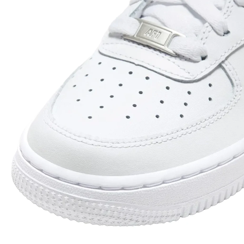 Nike Air Force 1 LE Triple White GS - Image 4