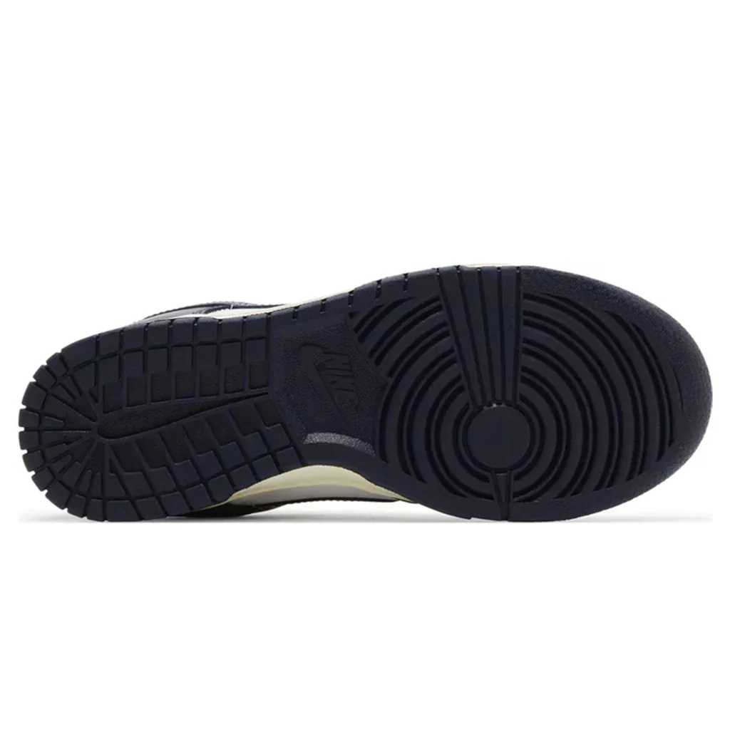 Nike Dunk Low PRM 'Vintage Navy' W - Image 5