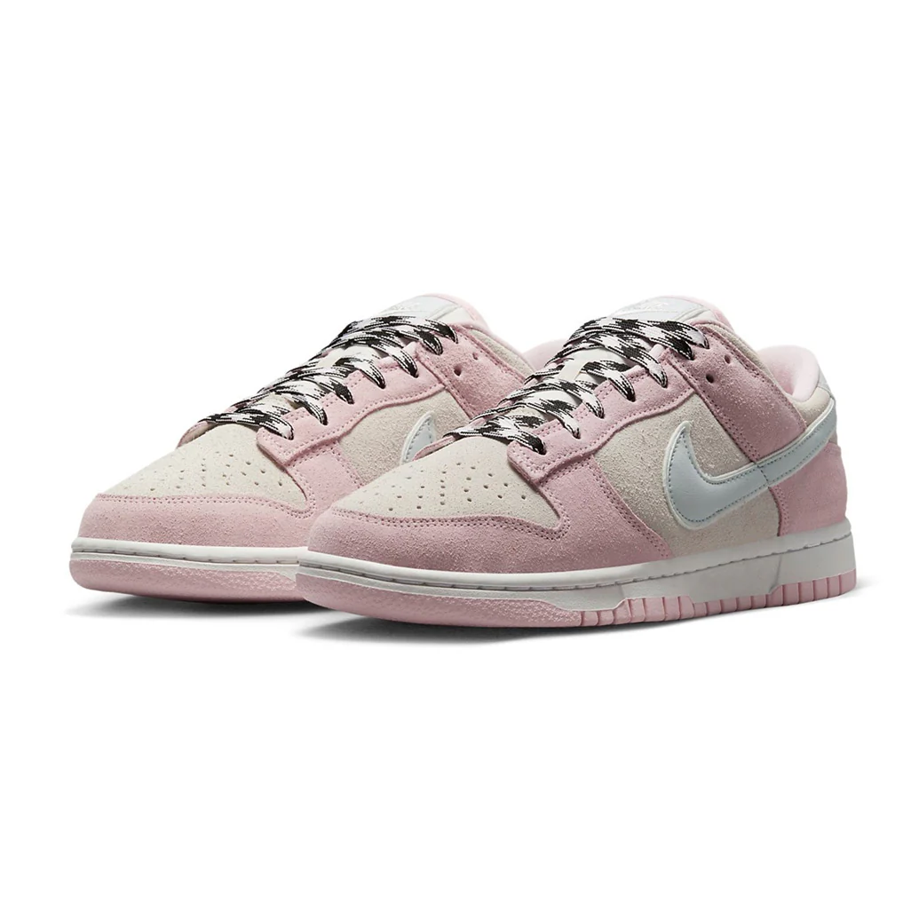 Nike Dunk Low LX 'Pink Foam' W - Image 2