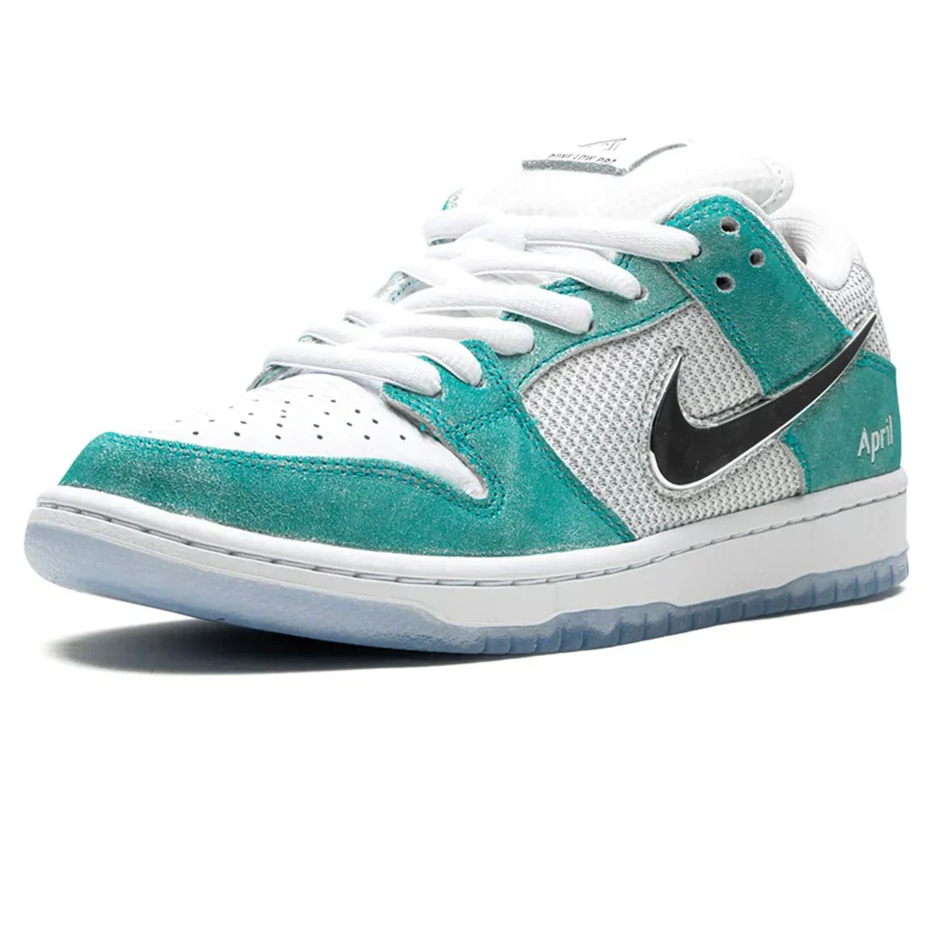 Nike Dunk SB Low x April Skateboards Turbo Green - Image 5
