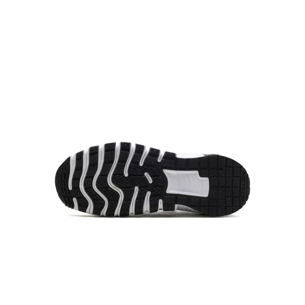 Nike Free Metcon 6 Black White W - Image 4