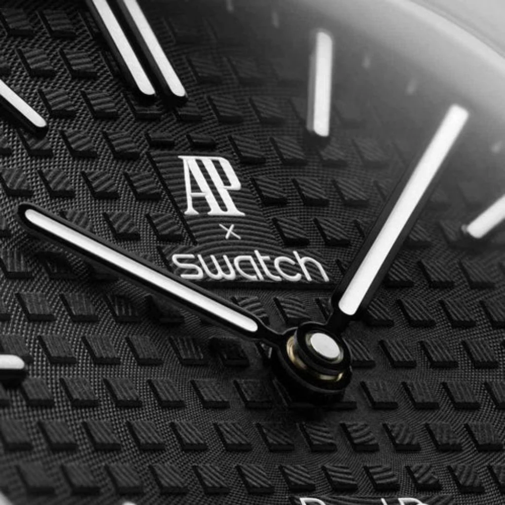 Swatch x Audemars Piguet Bioceramic Royal Pop Ocho Negro SSX03W101N - Image 3